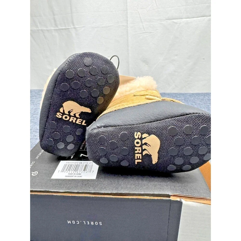 Sorel. Caribootie Infant Booties, Size 2 (0-6 months), Curry/Black, New in Box